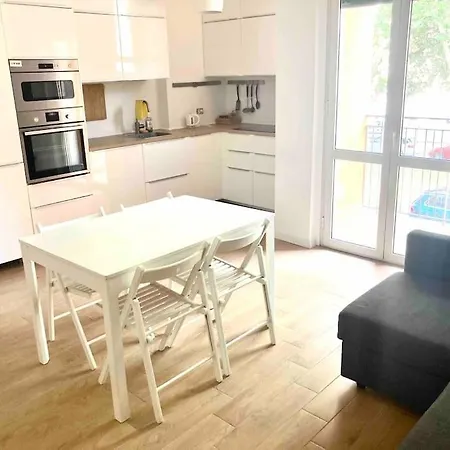 Апартаменты Lovely Spacious *